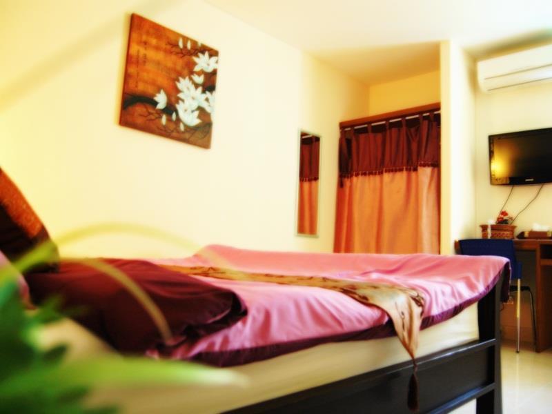 Vareevara Apartment Бангкок Экстерьер фото