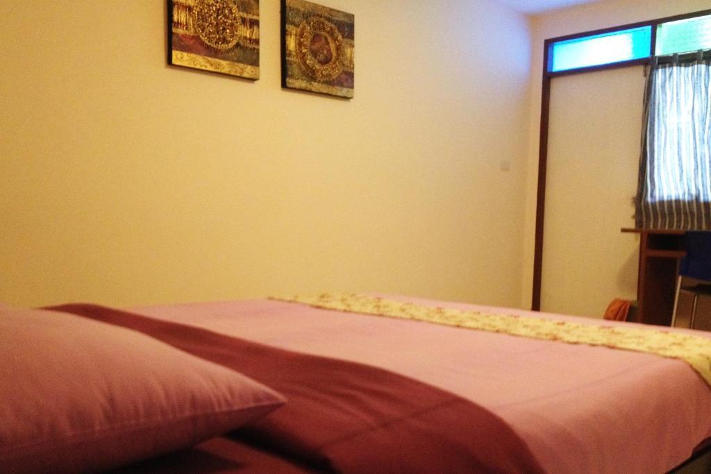 Vareevara Apartment Бангкок Номер фото