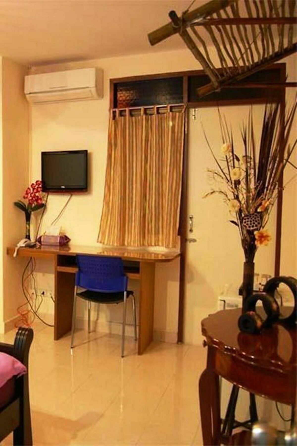 Vareevara Apartment Бангкок Экстерьер фото