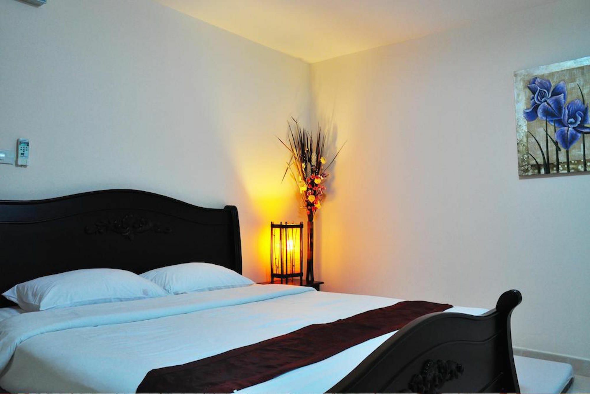 Vareevara Apartment Бангкок Экстерьер фото